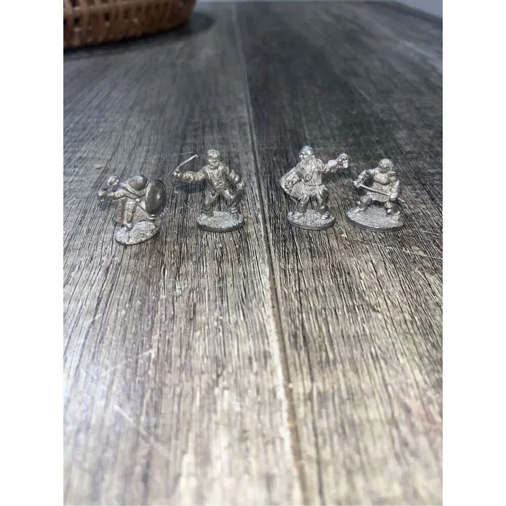 Lot of 4 1983 TSR Pewter figured Dungeons&Dragons